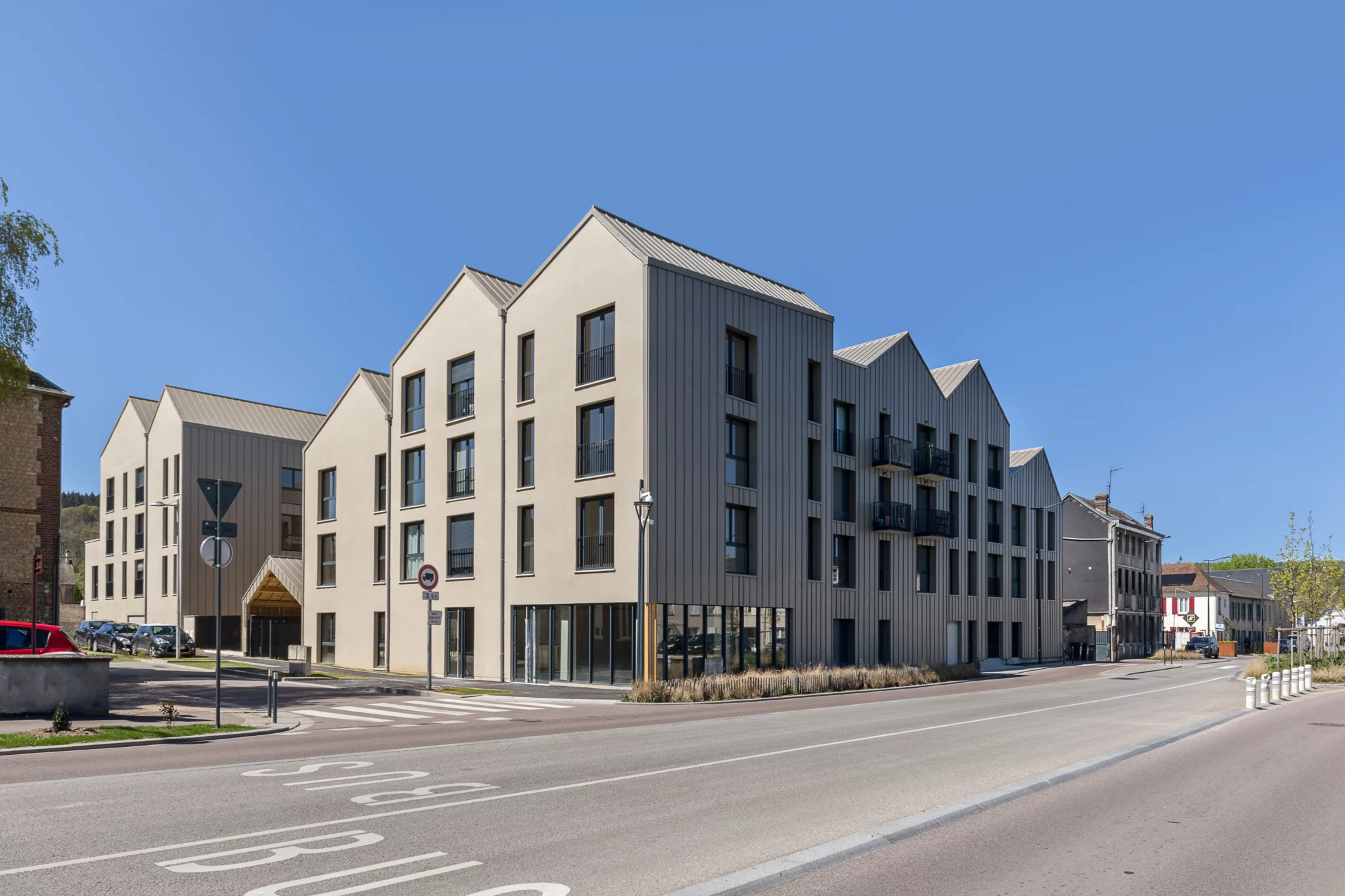 Reverso Louviers — local commercial