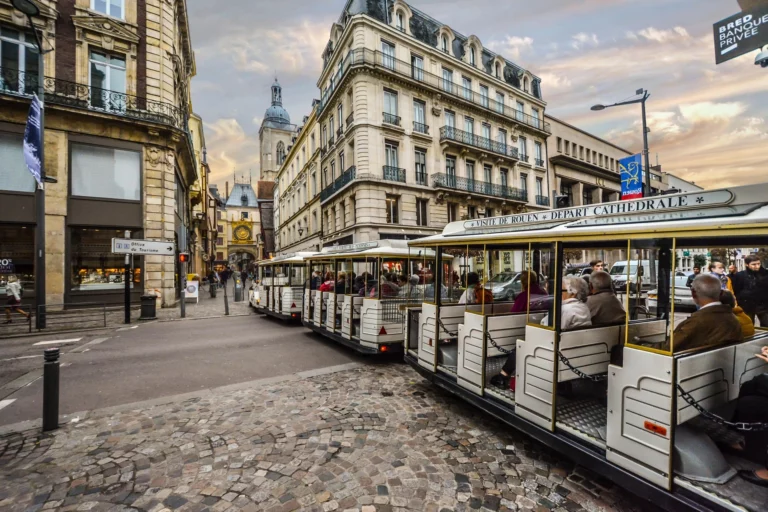 Vue sur Rouen en Normandie – investir dans une ville dynamique et historique